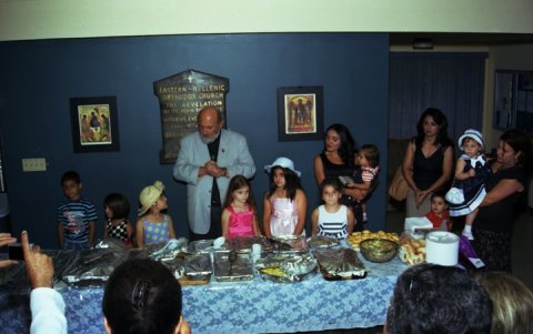 Fr. Abdalian Leads Parish in Jashagetsuk Prayer